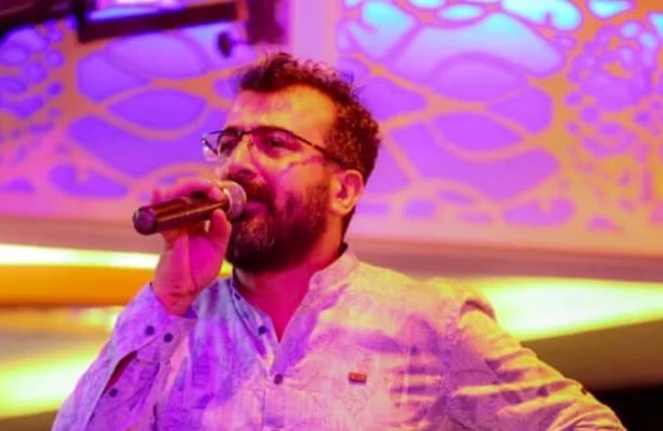 Müğənni ailəsi ilə birlikdə  zəlzələdə ölüb