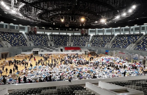 Gənclər və İdman Nazirliyi Türkiyəyə yardımlarla bağlı əhaliyə müraciət edib