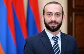 Mirzoyan Türkiyəyə gedir
