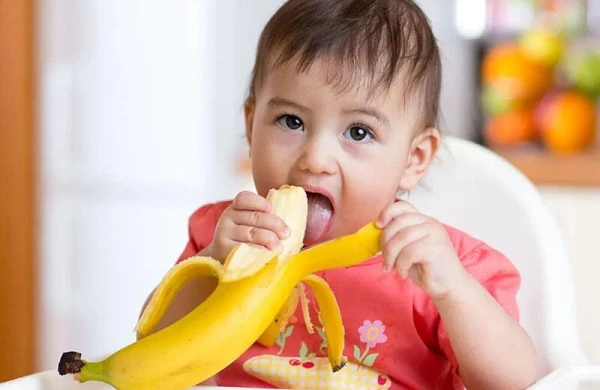 Uşaqlara səhərlər banan verməyin