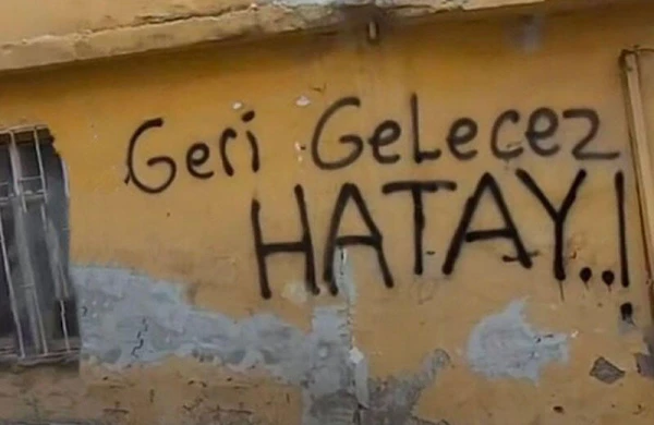 Zəlzələ bölgəsini tərk edən sakinlərdən təsirli sözlər... - FOTO