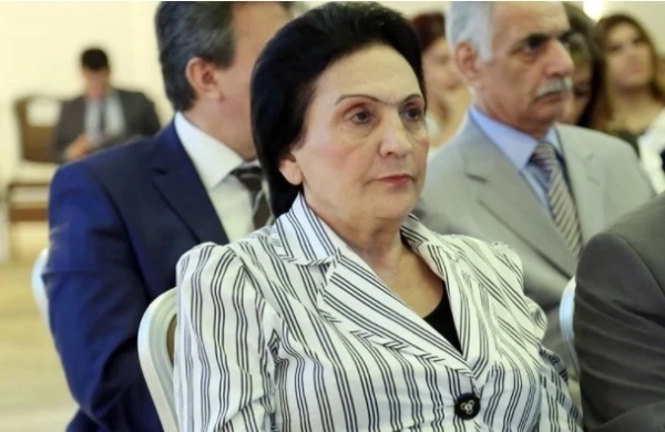 Keçmiş rektor Ankarada harada gizlənir, kimlər qaçırıb?