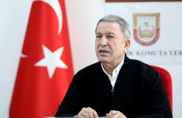 Hərbçilər  zəlzələdən sonra dağıntılar altından 304 nəfəri sağ çıxarıb