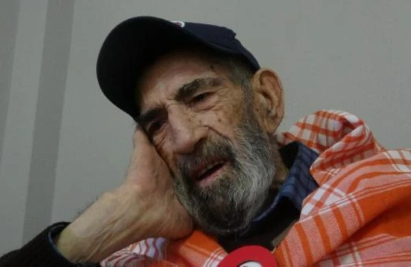 92 yaşlı zəlzələdən zərərçəkən şəxs: Beləsini ilk dəfə yaşadım