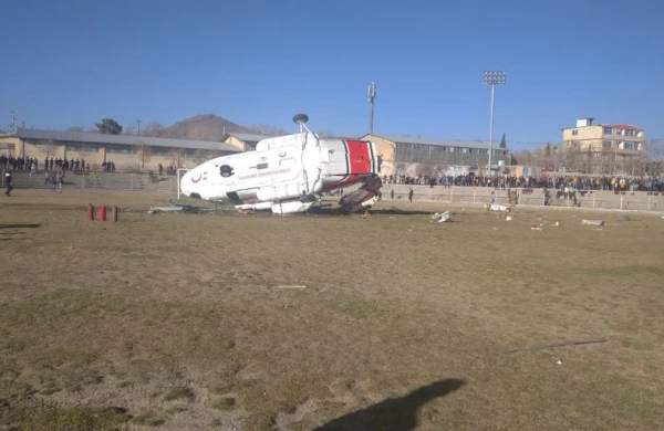 Helikopter qəzaya uğrayıb, 4 nəfər ölüb, 2 nəfər yaralanıb