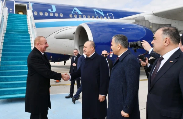 Prezident İlham Əliyev Türkiyəyə işgüzar səfərə gedib