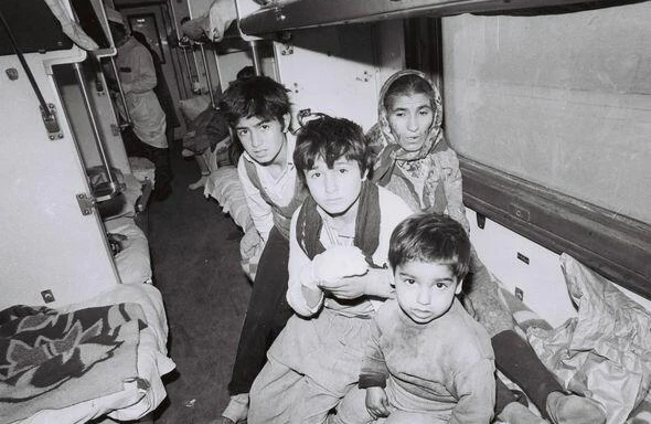 Xocalı sakini 31 il əvvəldən danışır: Gözümün qabağında meyitləri ... - FOTO