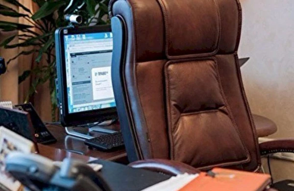 Qalmaqallı deputat-direktorun yerinə yeni təyinat - FOTO