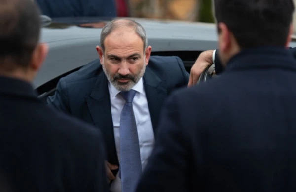 Nikol Paşinyan Almaniyaya gedib
