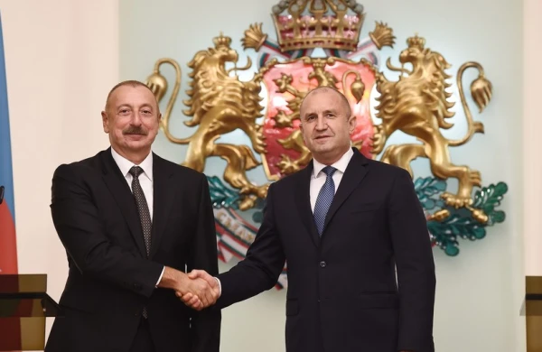 Azərbaycan Prezidenti bolqarıstanlı həmkarını təbrik edib