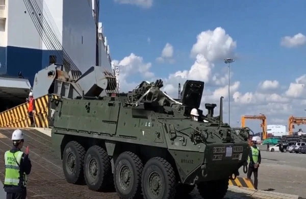 ABŞ Ukraynaya  "Stryker" döyüş maşını göndərib