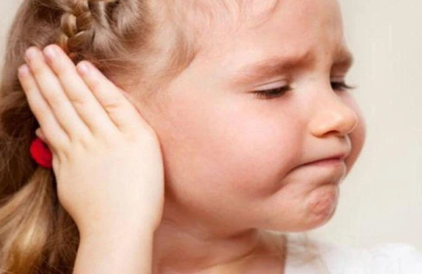 Uşaqlarda eşitmə problemi nədən yaranır?