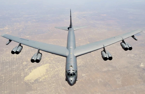 ŞOK!ABŞ-ın nüvə bombardmançısı Rusiyaya yaxınlaşdı