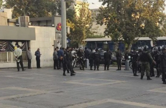 İranda kütləvi həbslər başladı
