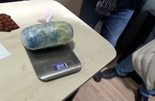 Bakı sakini bir kiloqram heroinlə saxlanılıb