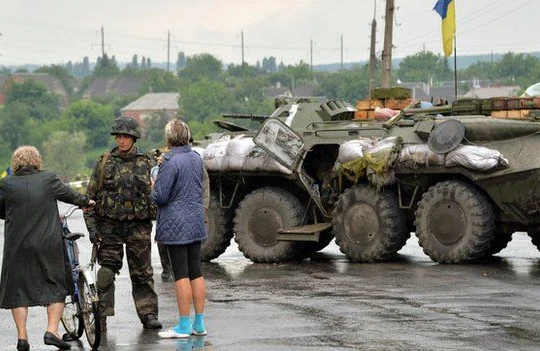 Ukraynanın bu kəndi 14 dəfə əldən-ələ keçib (VİDEO)