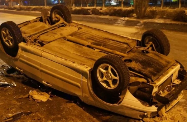 Cəlilabadda avtomobil aşıb, xəsarət alanlar var