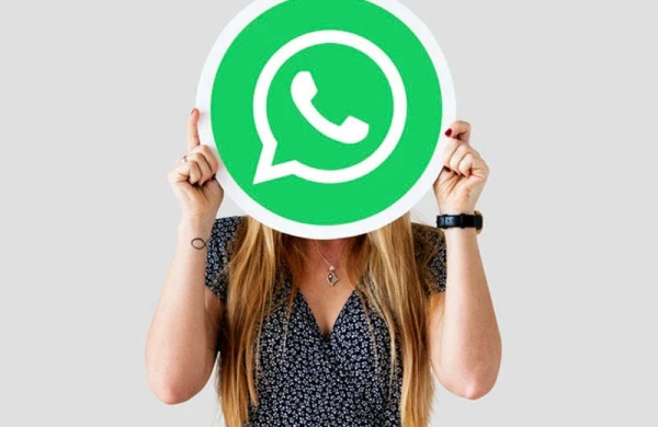 "WhatsApp"dan qalmaqallı yenilik - Bəzi yazışmaları...