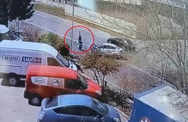 Bakıda KIA sürücüsünün ani səhvi ağır qəzaya səbəb oldu - ANBAAN VİDEO