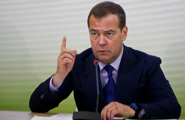“Ukrayna heç kimə lazım deyil” - Medvedev