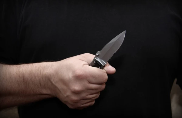 Bakıda restoranda kişi bıçaqlanıb