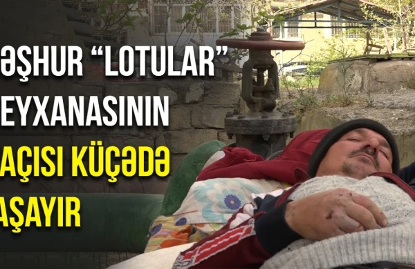 Azərbaycanda tanınmış meyxanaçı küçədə yatır - ŞOK VİDEO
