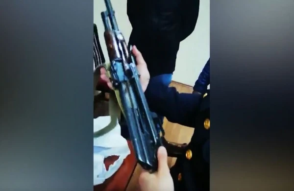 İrandan Azərbaycana silah-sursat və narkotik göndərilib, saxlanılan var