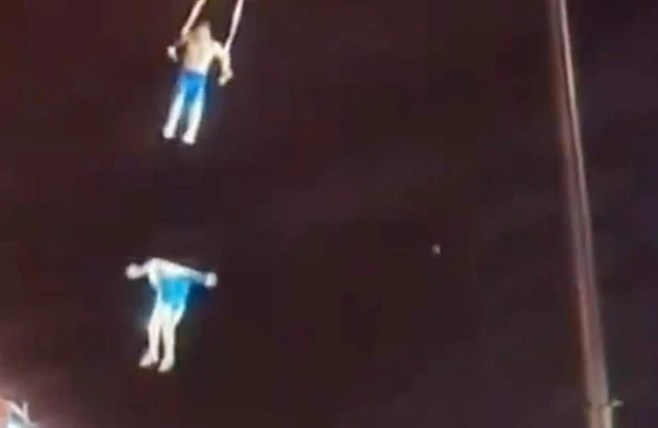 Çinli akrobat yüksəklikdən yerə çırpılaraq öldü - Video