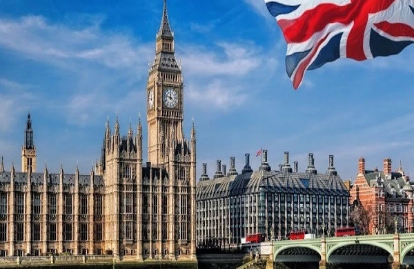 Britaniya 5 Rusiya vətəndaşına sanksiya tətbiq edib