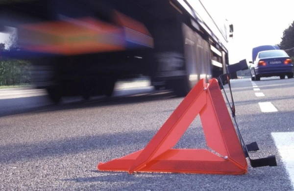 Cəlilabadda yol qəzası zamanı iki qadın xəsarət alıb