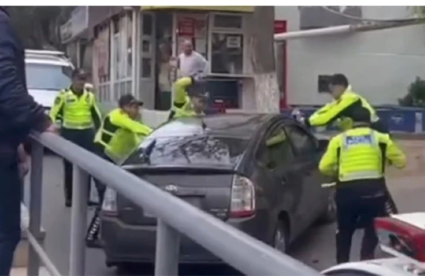 Bakıda polisin üzərinə avtomobil sürən şəxs həbs olunub