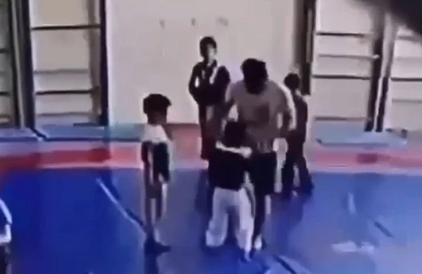 Nazirlik uşağın ölümünə səbəb olan müəllimlə bağlı açıqlama yaydı