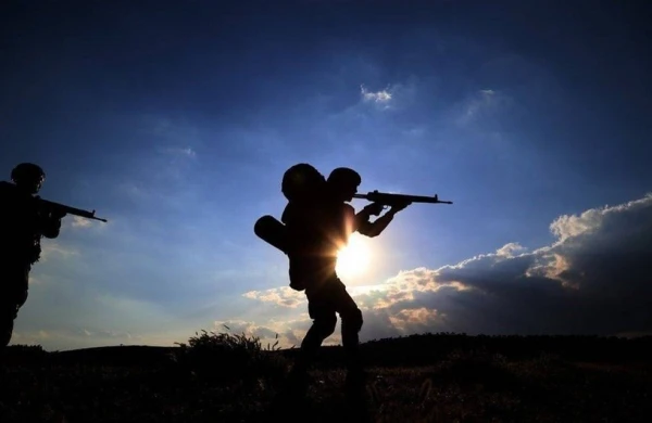 3 terrorçu Türkiyə ordusuna təslim olub