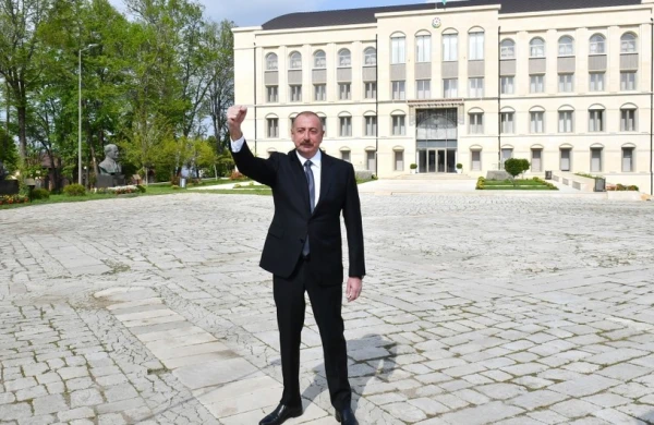 Azərbaycan Prezidenti: "Şuşa Zəfərimizin rəmzidir, Şuşa Zəfərimizin tacıdır"