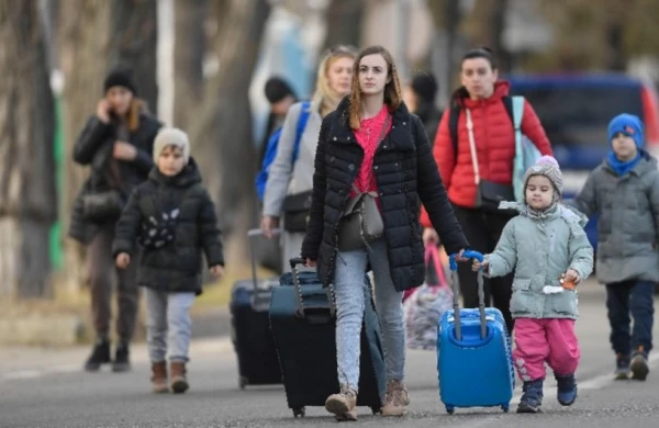 Moldova ukraynalı qaçqınların qalma müddətini 90 günə qədər azaldıb