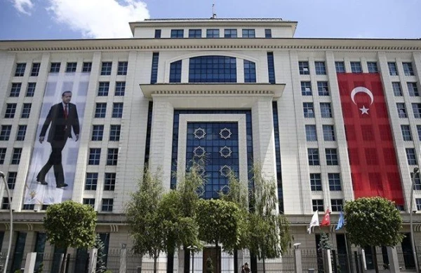 Ərdoğanın qərargahı boşaldılır - TƏCİLİ