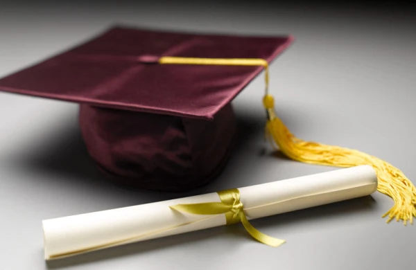Universitetlərə qəbul planı artdıqca diplomlu işsizlərin də sayı çoxalır - VİDEO