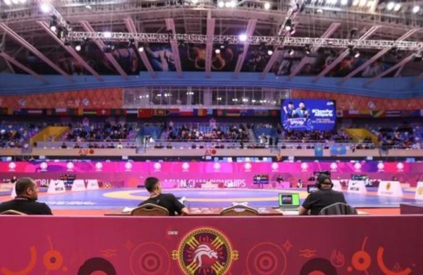 Azərbaycanın iki güləşçisi beynəlxalq turnirin finalına yüksəlib