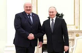 Putin Lukaşenkoya ümidini itirdi