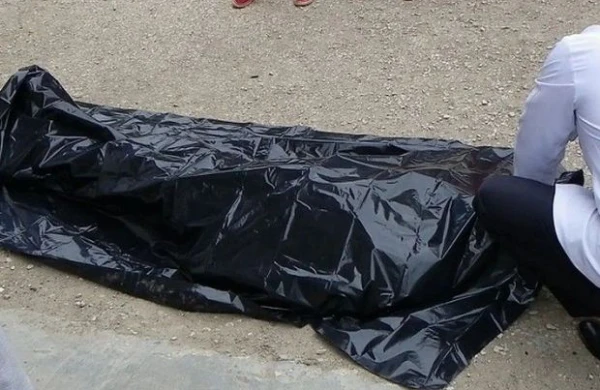 Tükürpədici hadisə: Kürdən boynunda açar olan kişi meyiti tapıldı