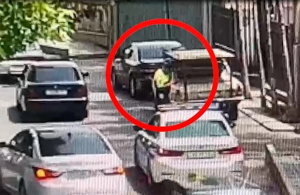 Polisin əlindəki bort kompüteri alaraq qaçan sürücünün işi prokurorluğa göndərilib