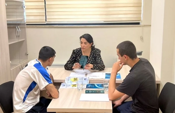 Azərbaycanın Ombudsmanı dövlət sərhədini pozan erməni diversantlara baş çəkib
