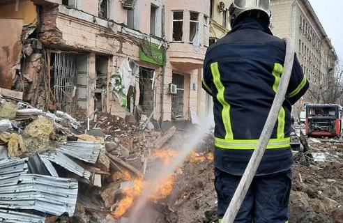Rusiya Xarkovu vurdu: Ölən və yaralılar var