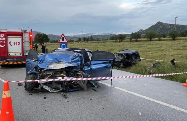 Türkiyədə ağır qəza: 5 ölü,5 yaralı var