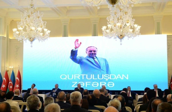 Şuşada “Qurtuluşdan Zəfərə” adlı beynəlxalq konfrans keçirilib - FOTO