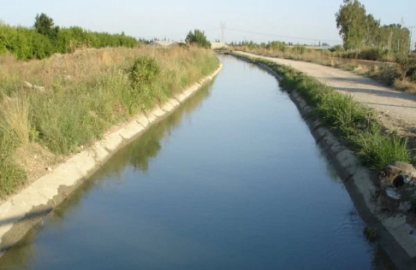 Qusarda kanaldan meyit tapıldı