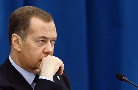 Medvedev Priqojinin üsyanının məqsədini açıqladı