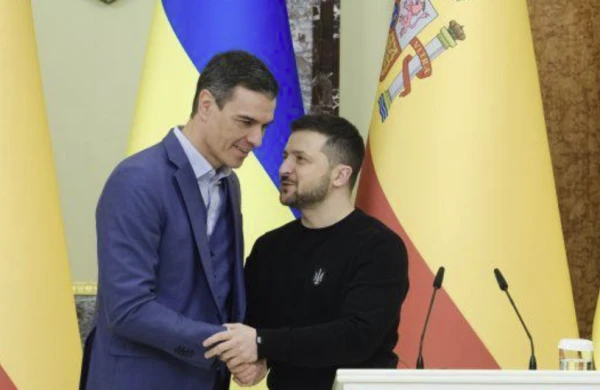 Volodimir Zelenski Kiyevdə İspaniyanın Baş naziri ilə görüşüb