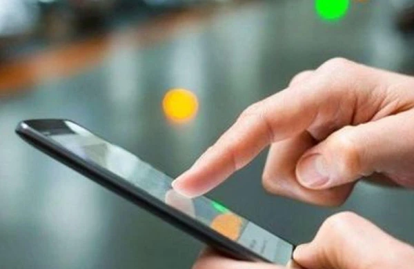 Bakıda telefonla çox danışmaq üstündə qətl - Problemlərini...