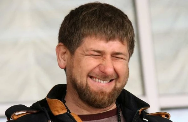 Kadırov canlı yayıma çıxdı: Hələ ölməmişəm!